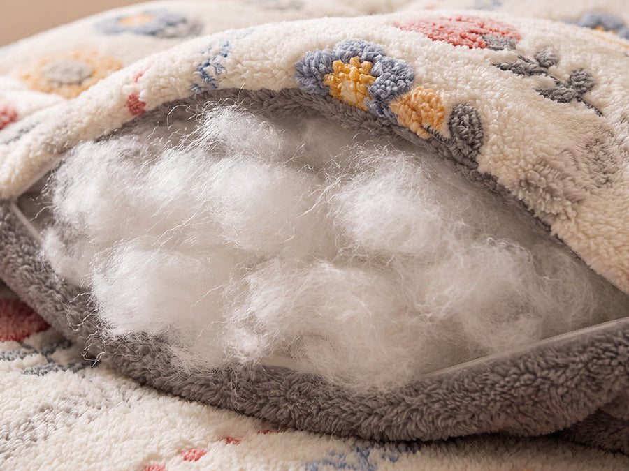 Fluffy quilted filling